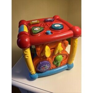 Vtech Busy Learners Activity Cube Sensory Educational 7" Light Up Sound Toy
